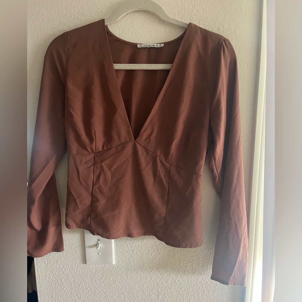 Abercrombie Brown V-Neck Long Sleeve Top